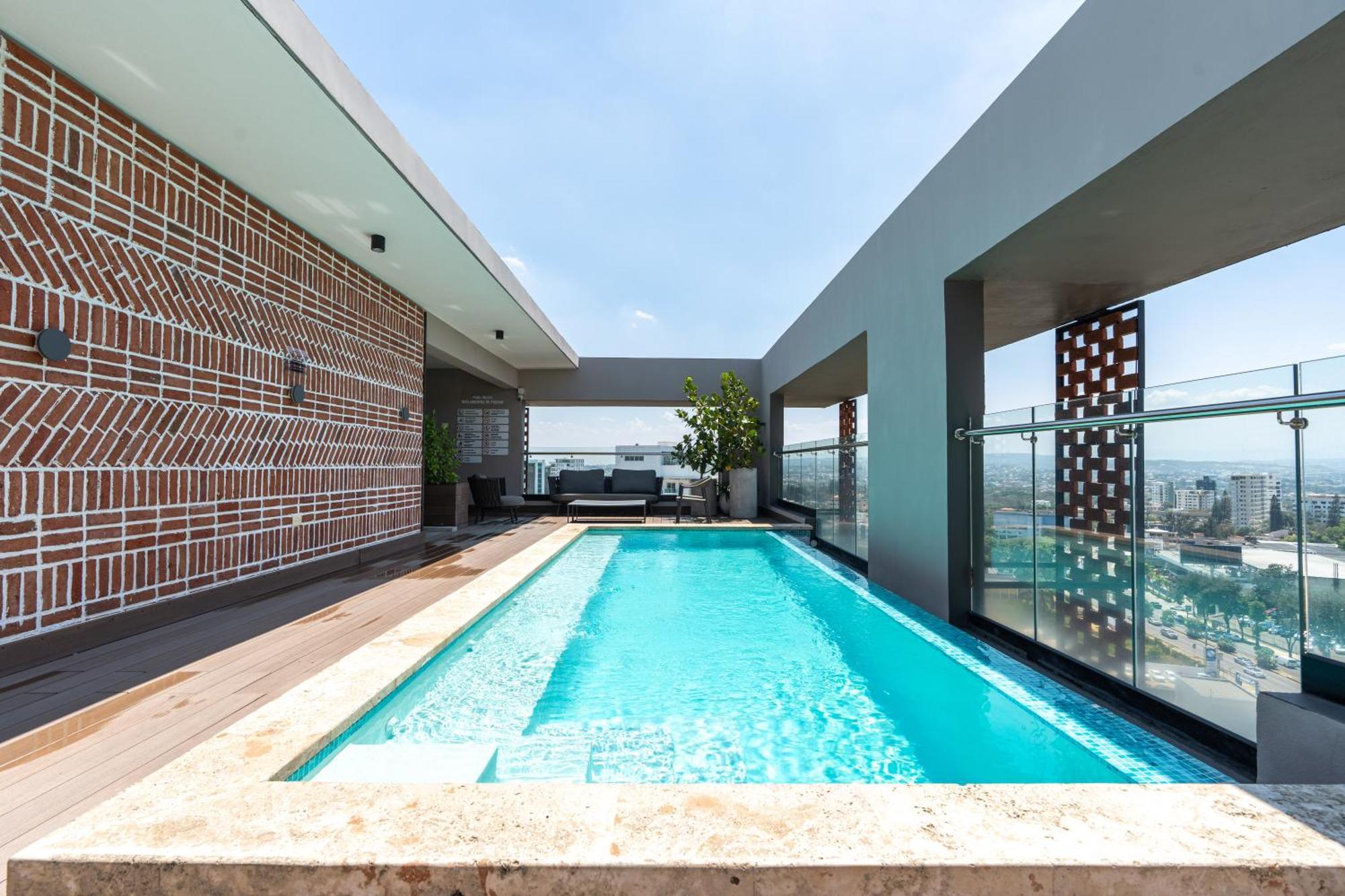 Modern Luxury Condo With Rooftop Pool & Gym Santiago De Los Caballeros Bagian luar foto